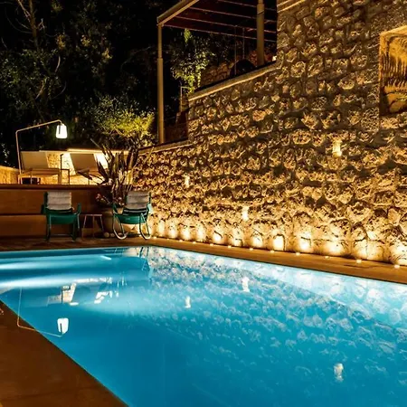 Villa Vinblu Just A Breath From The Sea And The Beautiful Agios Nikitas!